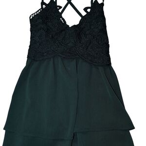 Elegant Green Strapy Lace Trim Blouse